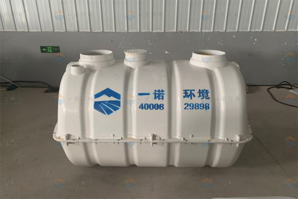 選購(gòu)模壓玻璃鋼化糞池時(shí)質(zhì)量怎么看? 選購(gòu)模壓玻璃鋼化糞池時(shí)質(zhì)量怎么看?
